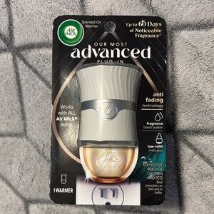 🆓 Air Wick Advanced Plug-In Scented Oil Warmer